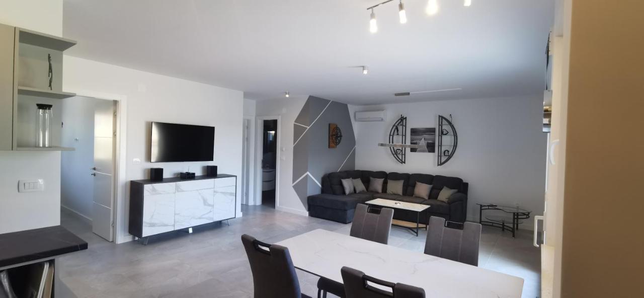 Apartmán Volme Pool Banjole Exteriér fotografie